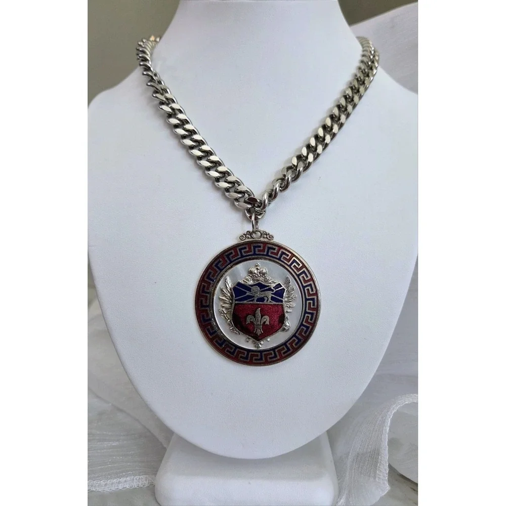 WW2 242nd Coast Artillery Military Crest Pendant Necklace Chain Coat of Arms